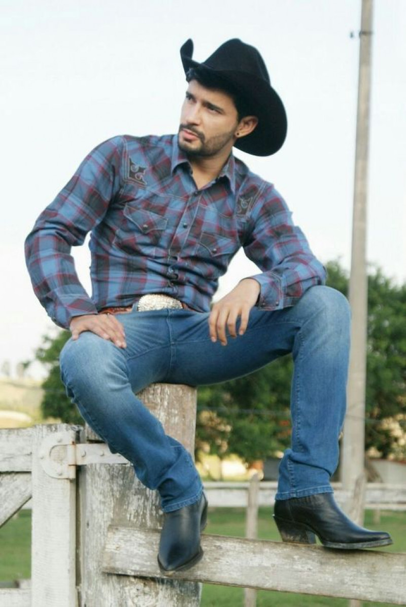 Long Sleeves Shirt, Light Blue Denim Casual Trouser, Men's Cowboy Outfits