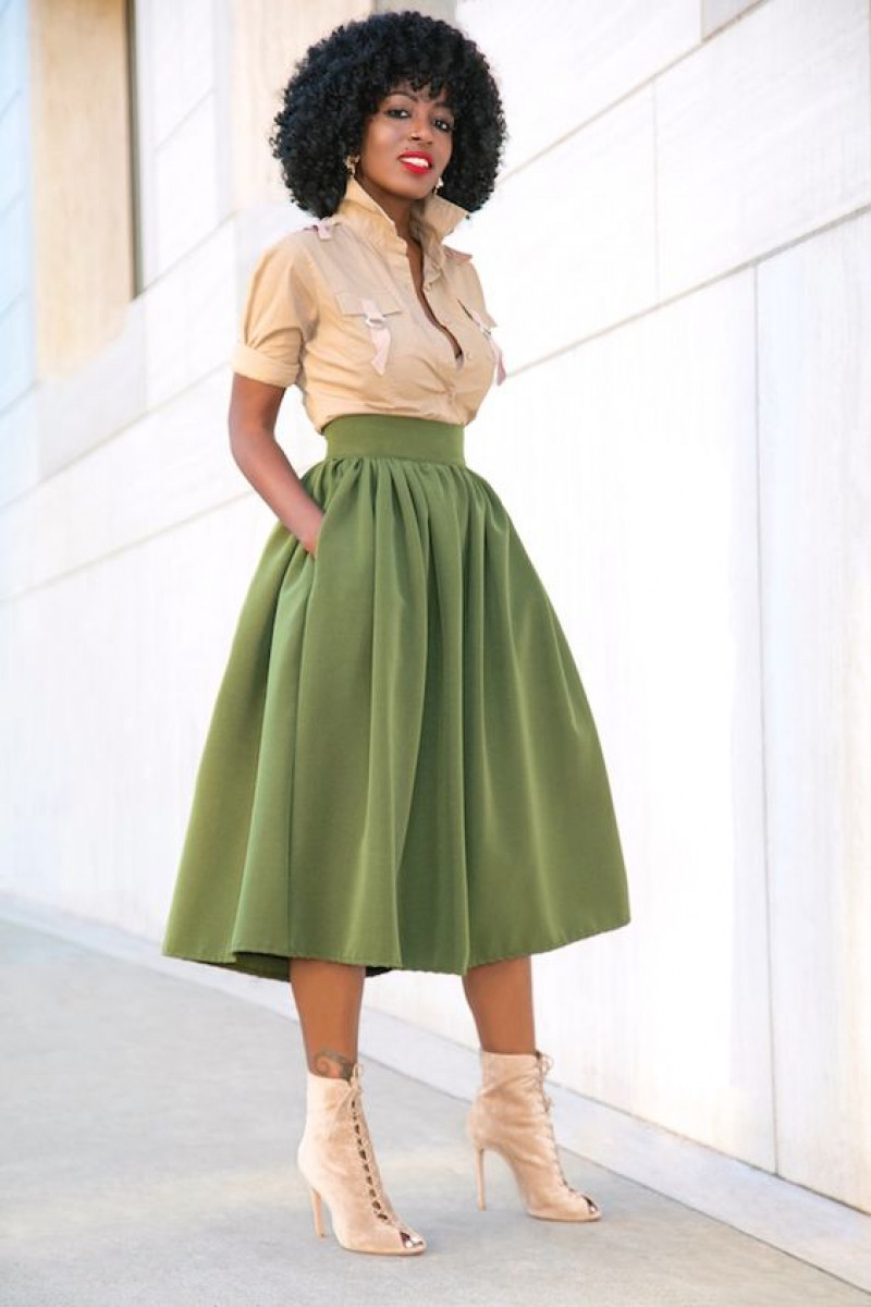 Beige Short Sleeves Cropped Blouse, Green Silk Casual Skirt, Church Outfit Ideas