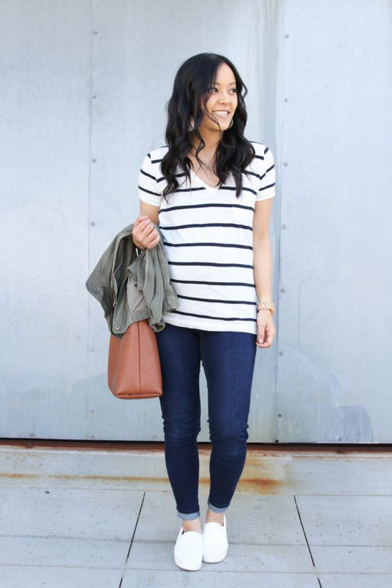 White Short Sleeves Blouse, Dark Blue And Navy Denim Casual Trouser, White Vans Outfit