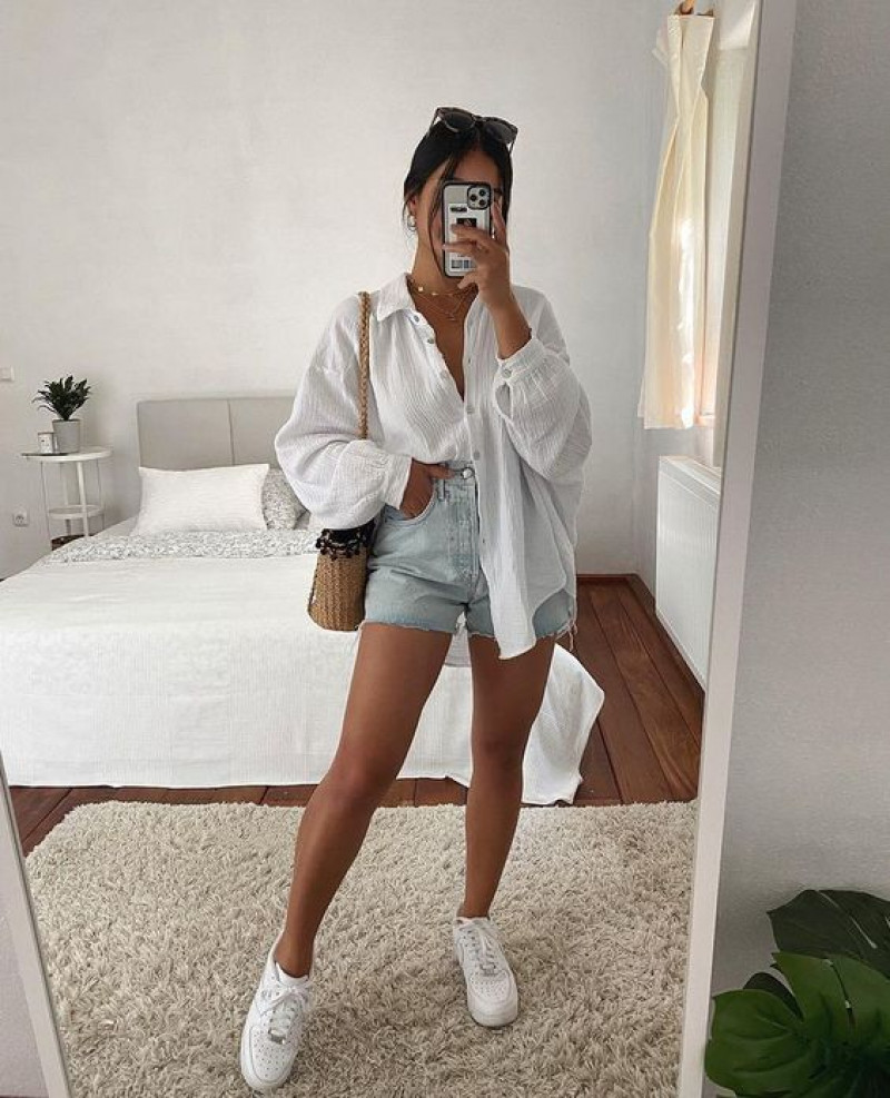 White Long Sleeves Shirt, Light Blue Denim Denim Short, White Vans Outfit