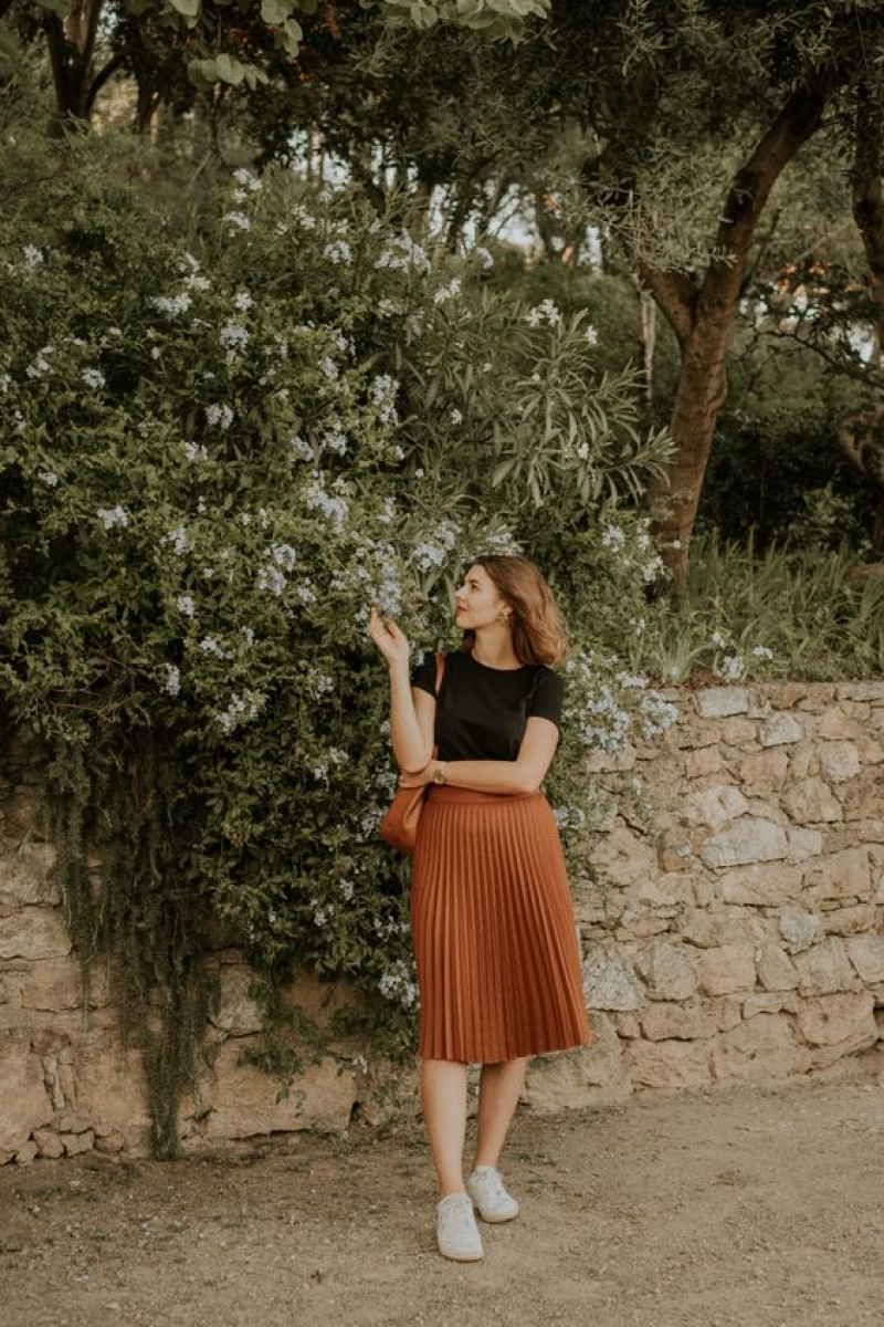 Black Short Sleeves T-Shirt, Orange Mesh/Transparent Casual Skirt, Church Outfit Ideas