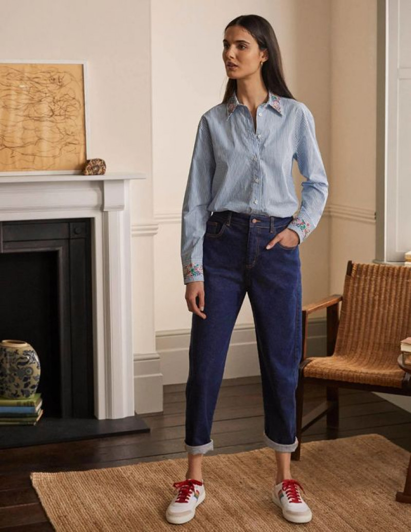 Light Blue Long Sleeves Shirt, Dark Blue And Navy Denim Casual Trouser, Jeans Outfit Ideas