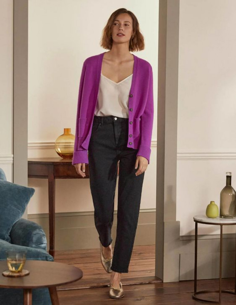 Purple And Violet Long Sleeves Cardigan, Black Denim Casual Trouser, Jeans Outfit Ideas