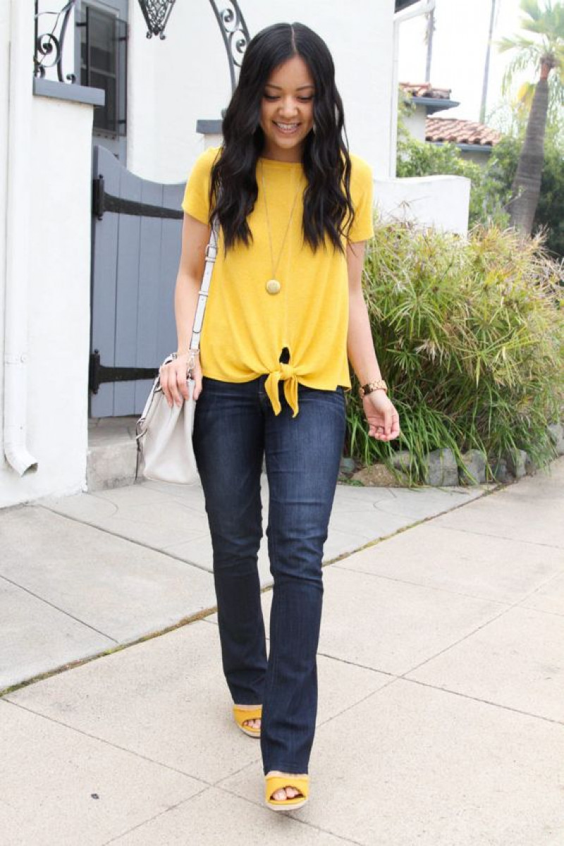 Yellow Short Sleeves Upper, Dark Blue And Navy Denim Casual Trouser, Yellow Top With Jeans