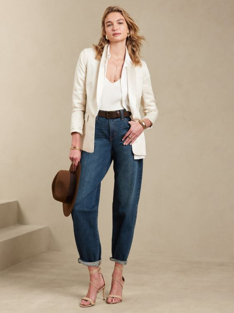 White Long Sleeves Cardigan, Dark Blue And Navy Denim Casual Trouser, Jeans Outfit Ideas