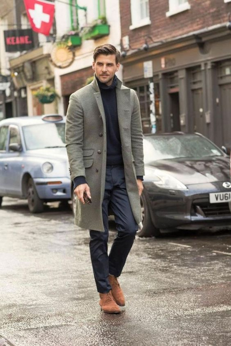Grey Wool Coat, Black Cotton Casual Trouser, Coat Outfits