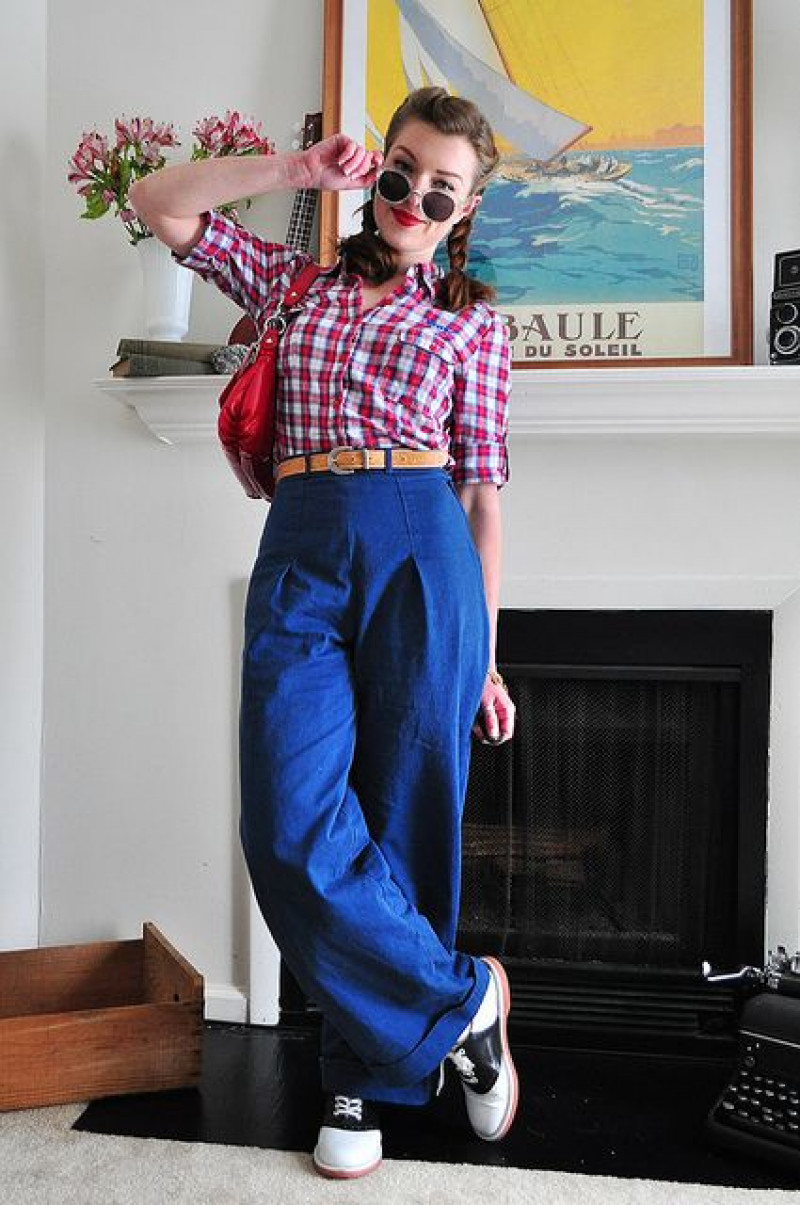 3/4 Sleeves Shirt, Dark Blue And Navy Denim Casual Trouser, Modern Retro