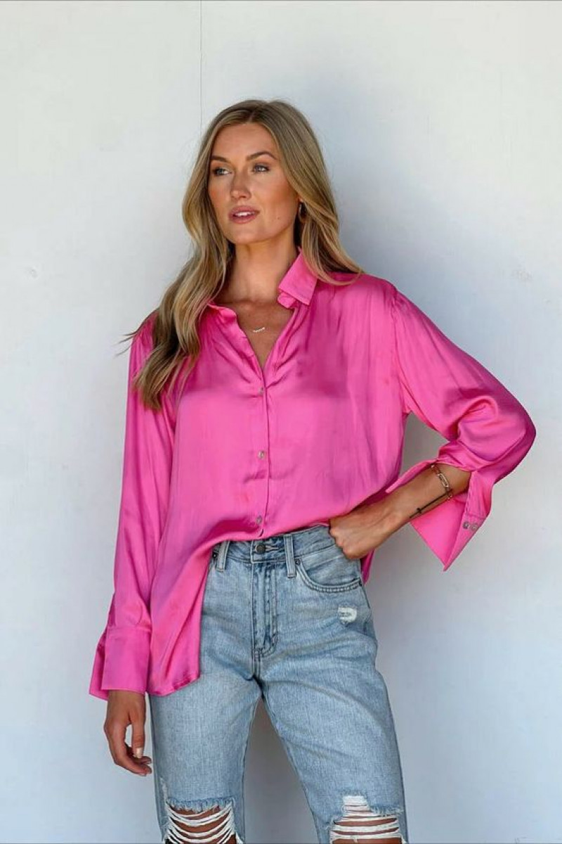 Pink Long Sleeves Shirt, Light Blue Denim Jeans, Outfits