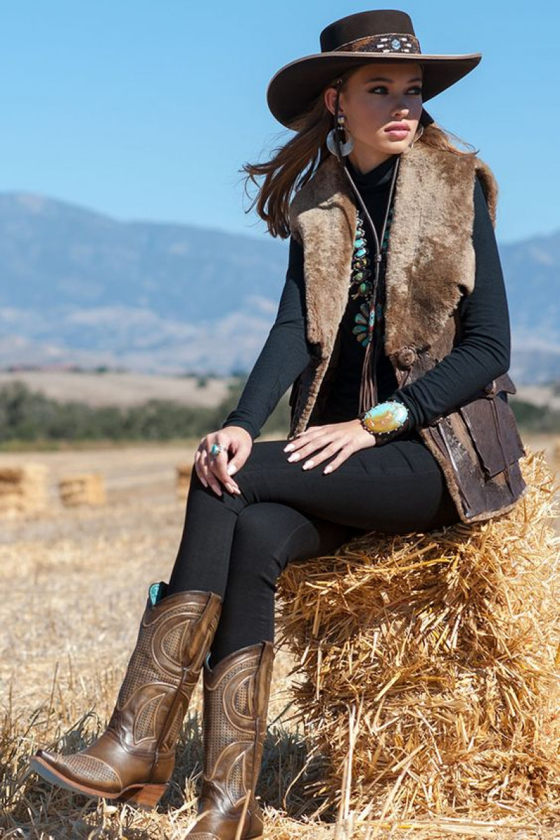 Brown Jackets And Coat, Black Cotton Formal Trouser, Cowgirl Outfits