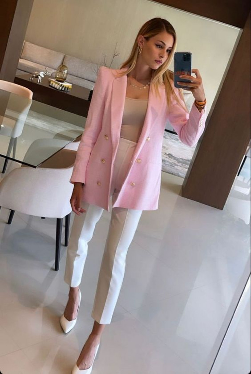 Pink Wool Coat, White Cotton Formal Trouser, Outfits Ideas
