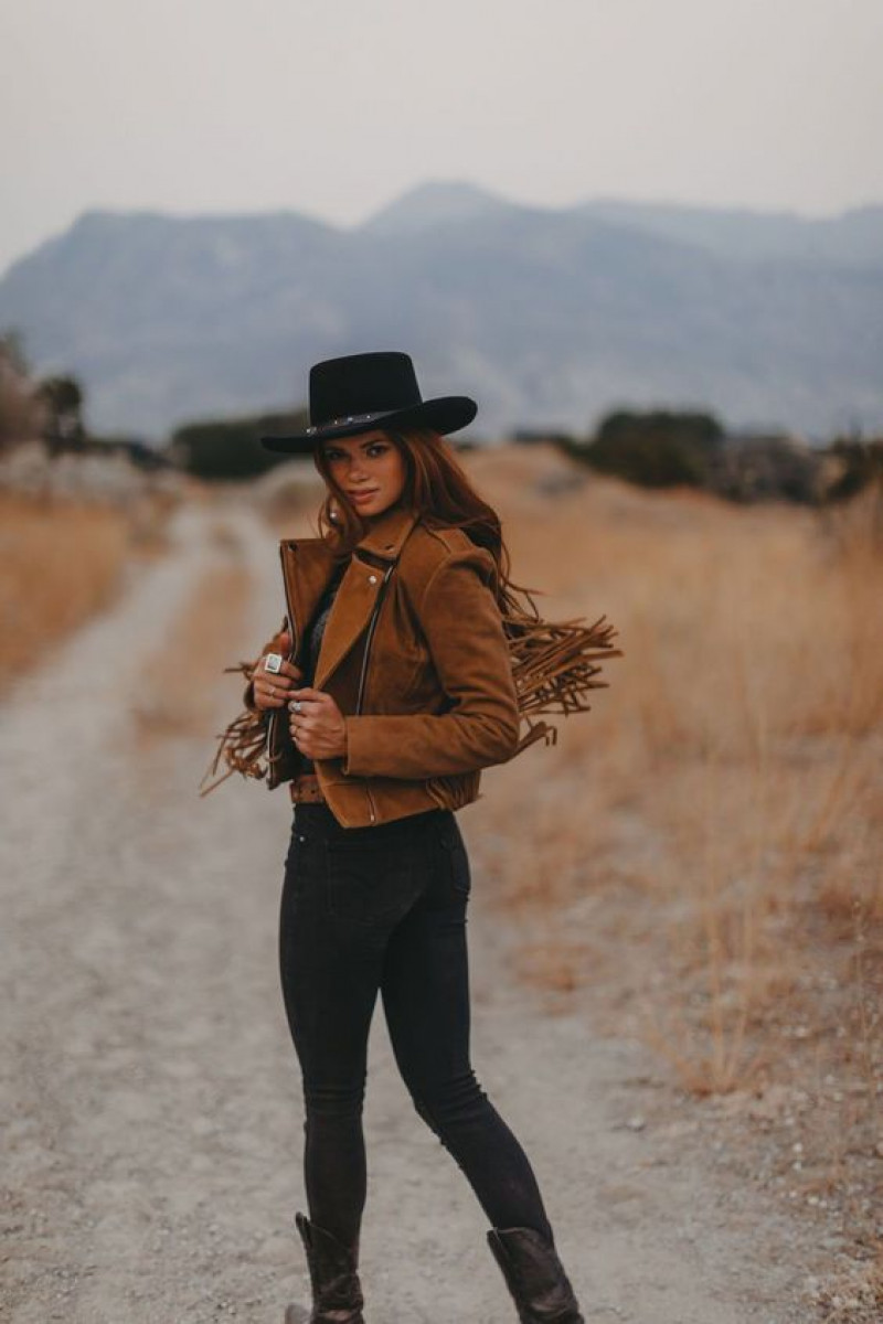 Brown Biker Jacket, Black Denim Jeans, Cowgirl Outfits