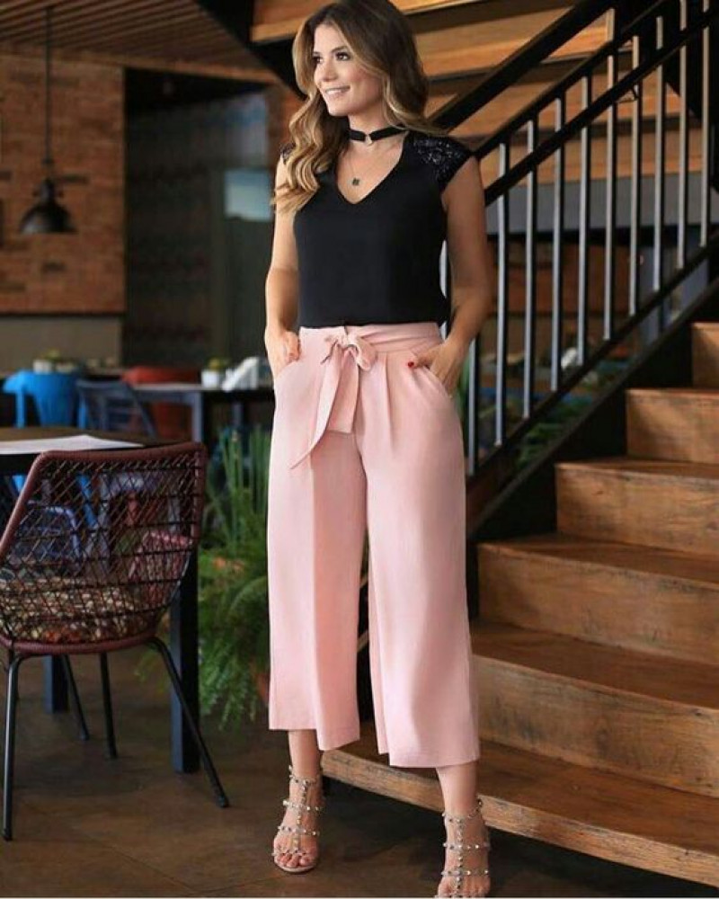 Black Sleeveless Crop Top, Pink Cotton Casual Trouser, Outfit