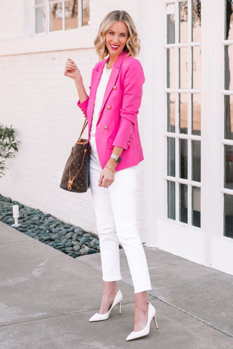 Pink Suit Jackets And Tuxedo, White Cotton Jeans, Outfits Ideas