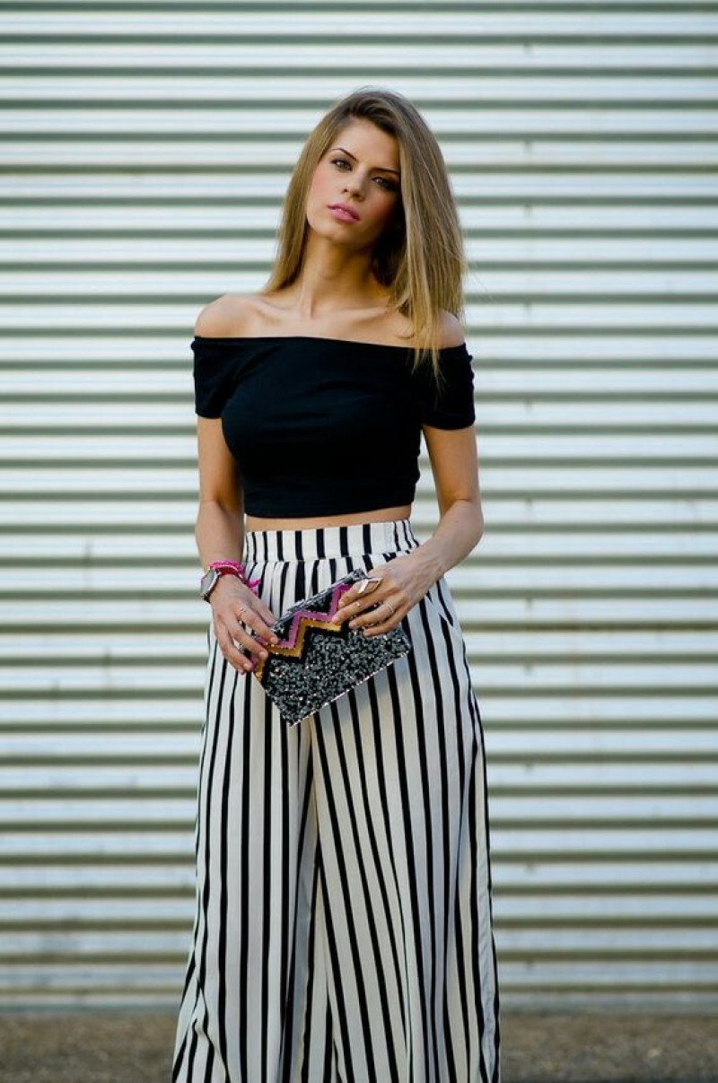 Black Short Sleeves Crop Top, Silk Casual Trouser, Outfits