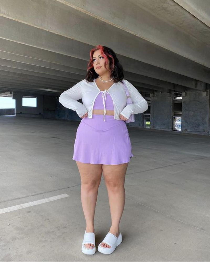 White Long Sleeves Cropped Blouse, Purple And Violet Cotton Casual Skirt, Concert Outfits