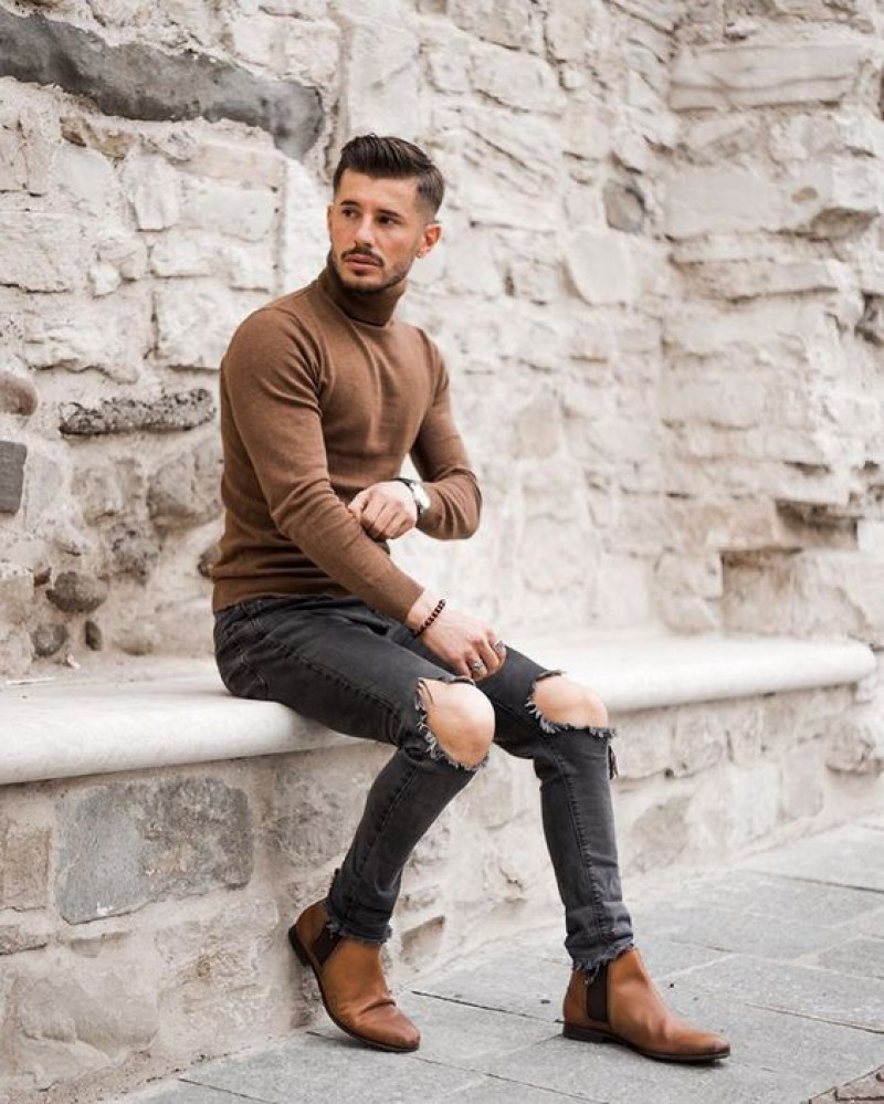 Brown Long Sleeves Sweatshirt, Grey Denim Casual Trouser, Mens Turtleneck Outfits