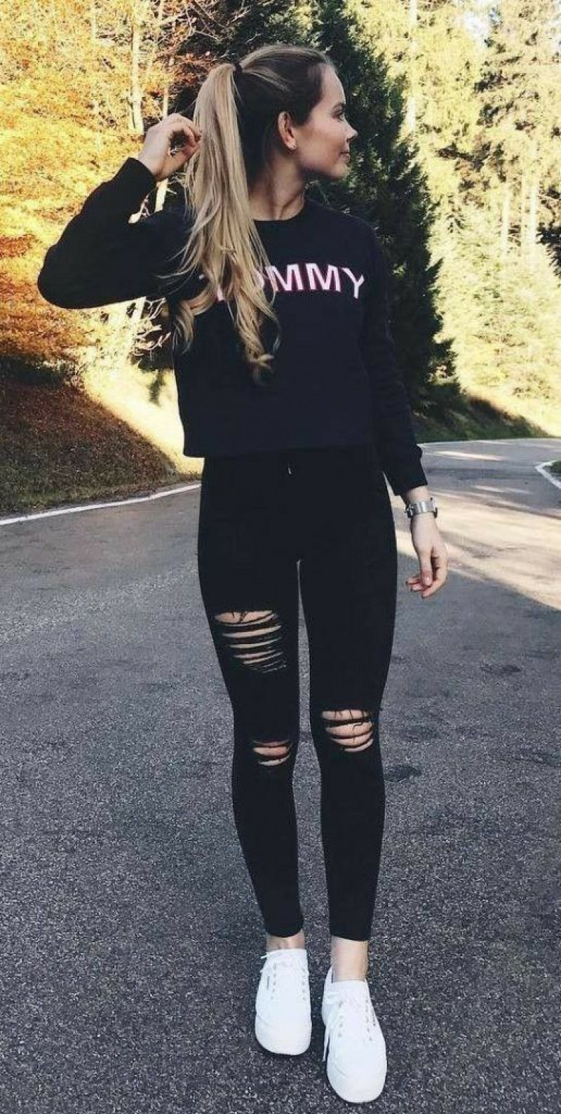 Black Long Sleeves T-Shirt, Black Knitwear Sportswear Legging, Black Jeans And White Shoes Outfits