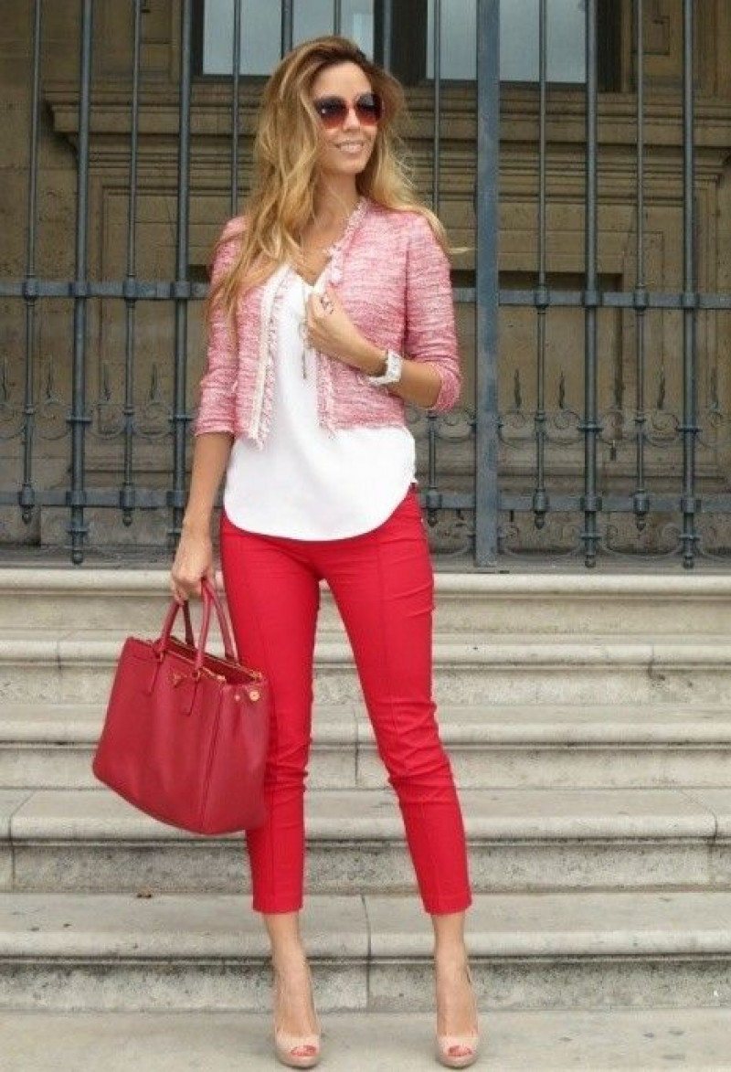 Pink 3/4 Sleeves Shirt, Red Suit Trouser, Outfits With Red Pants / Jeans