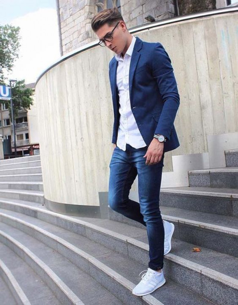 Dark Blue And Navy Suit Jackets And Tuxedo, Dark Blue And Navy Denim Casual Trouser, Men's Blue Jeans