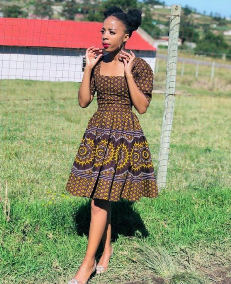 Midi Blouse Dress, Seshoeshoe Patterns