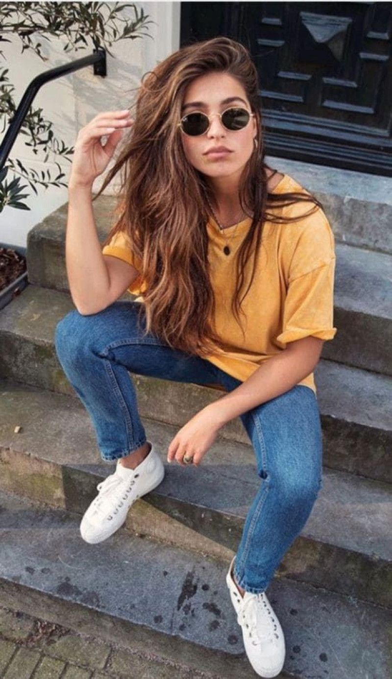 Yellow Short Sleeves T-Shirt, Light Blue Denim Casual Trouser, Yellow Top With Jeans